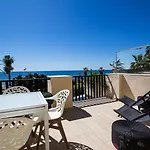 Sea Front Studio In Marbella