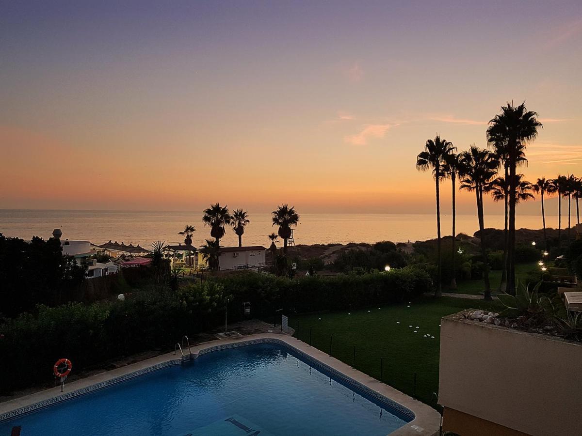 Sea Front In Apartamento *